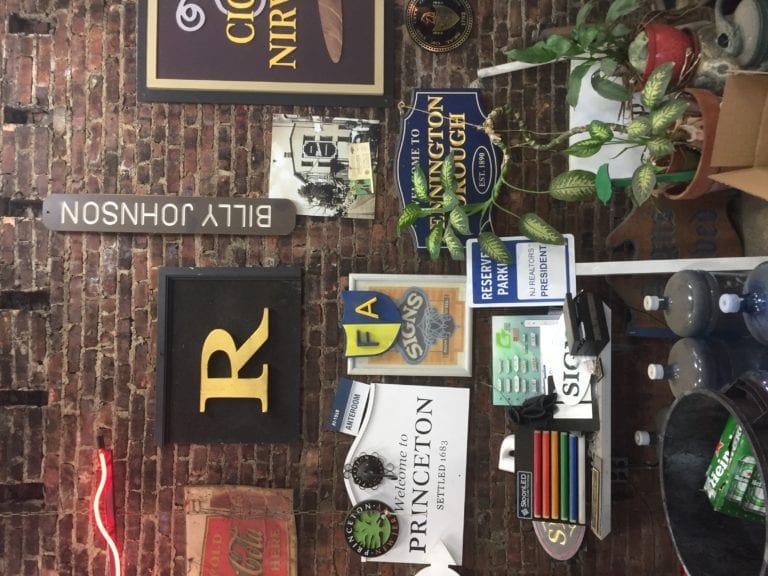 From A to Z (Artworks to Zienowicz Signs)