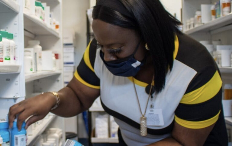 Henry J. Austin Pharmacy Department Extends Hours