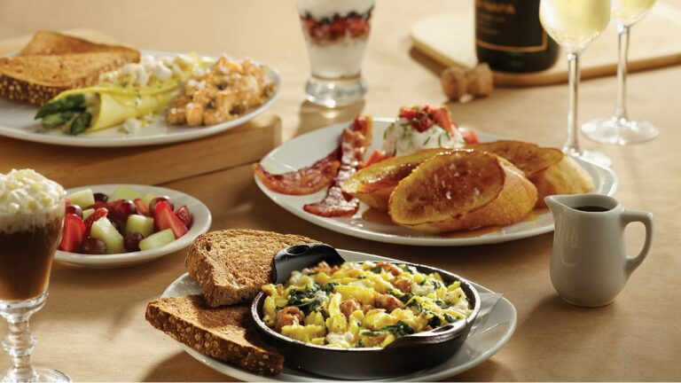 New Breakfast and Brunch Spot Lands on Warren Street