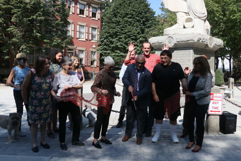 Mill Hills Douglas Plaza is Officially Open to the Public