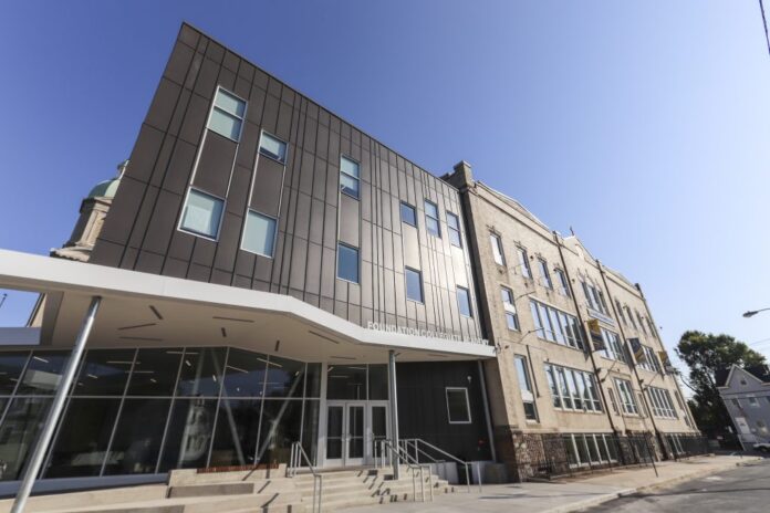 016-Exteriors-FCA-Renovation-for-RibbonCutting-100119-156-1024x683